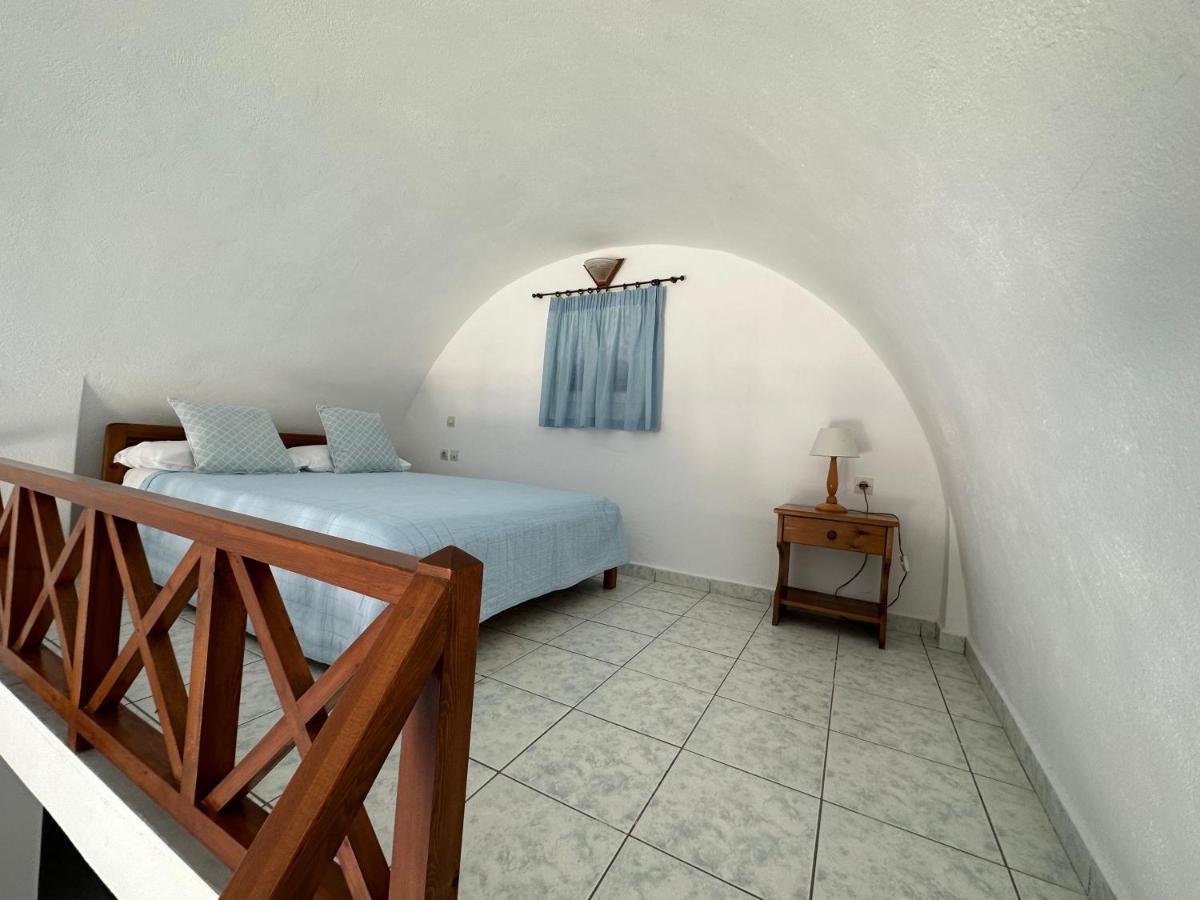 Hotel Paradisos Oia Kültér fotó