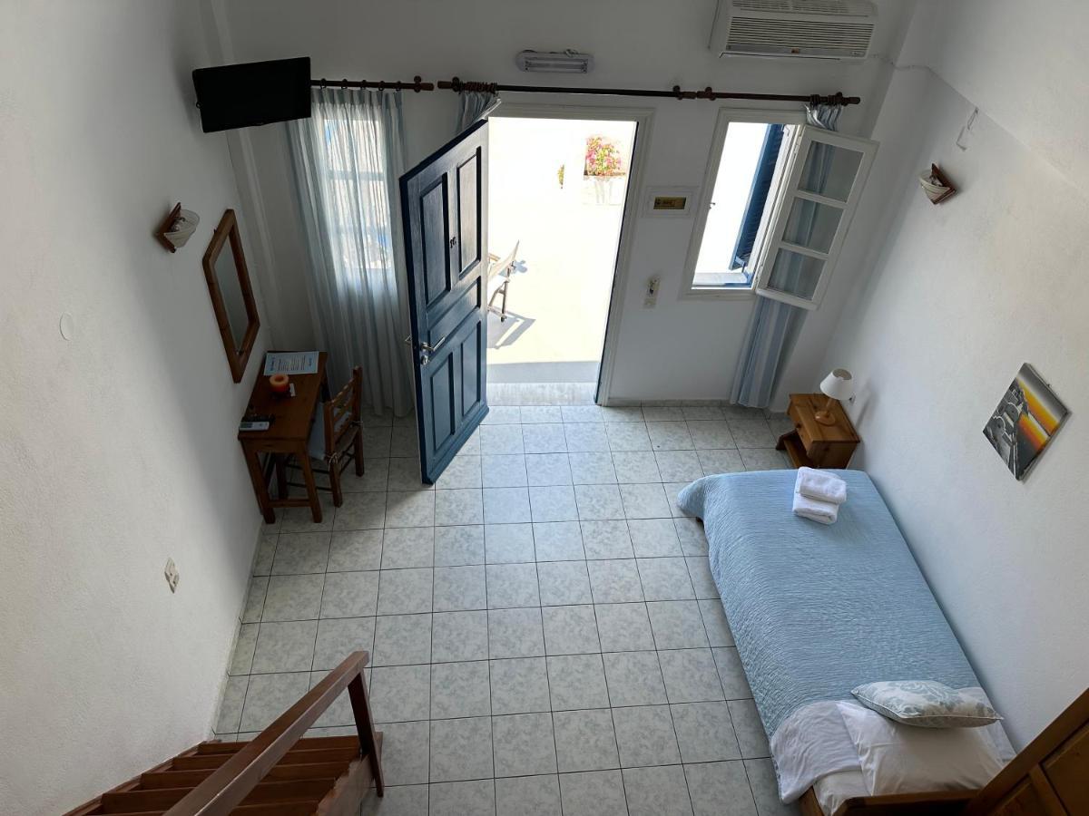 Hotel Paradisos Oia Kültér fotó