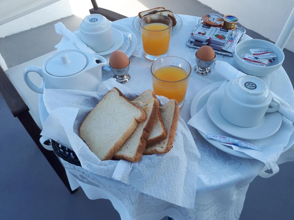 Hotel Paradisos Oia Kültér fotó