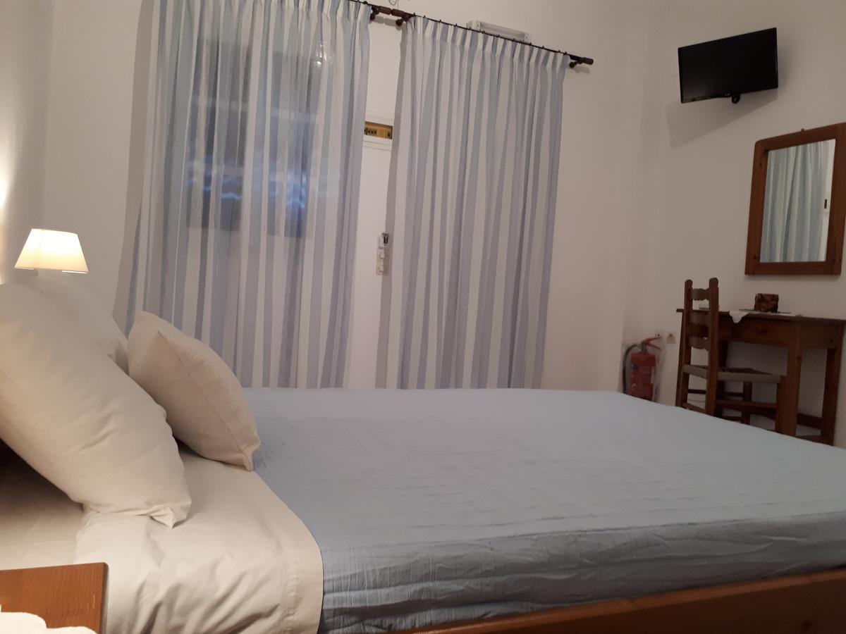Hotel Paradisos Oia Kültér fotó